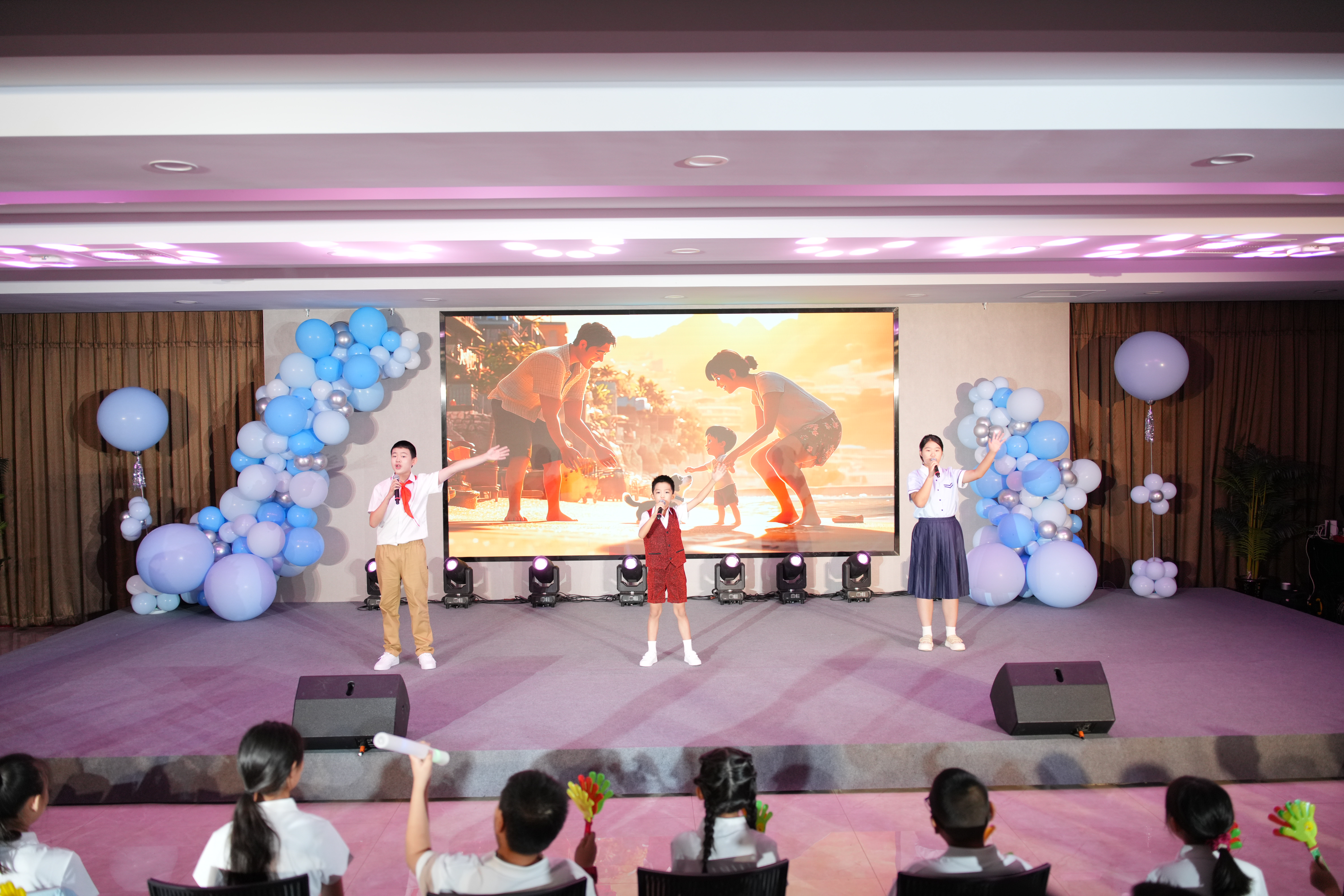 歌曲聯唱《從愛到花開》